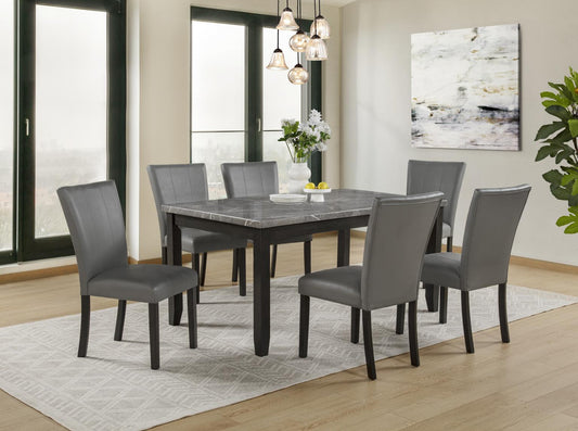 D262 - Zora Dining Set